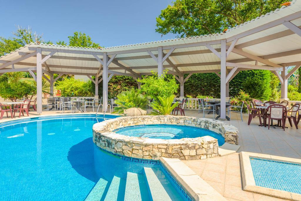 Hotel Minvielle - Residence Les Oliviers Ségos Dış mekan fotoğraf